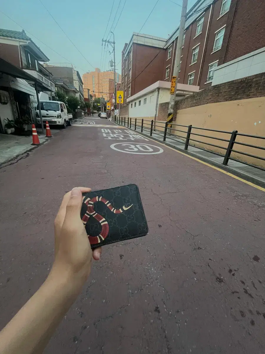 thumbnail-4